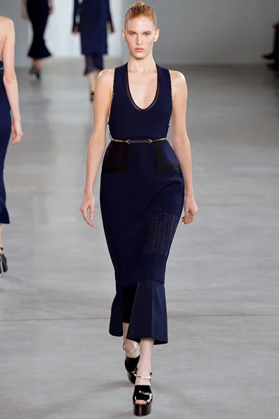 Look 3